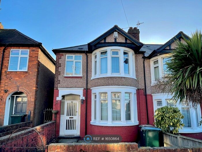 3 Bedroom End Of Terrace House To Rent In Lavender Avenue, Coventry, CV6