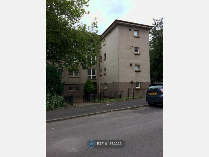 2 Bedroom Flat To Rent In Keal Avenue, Glasgow, G15