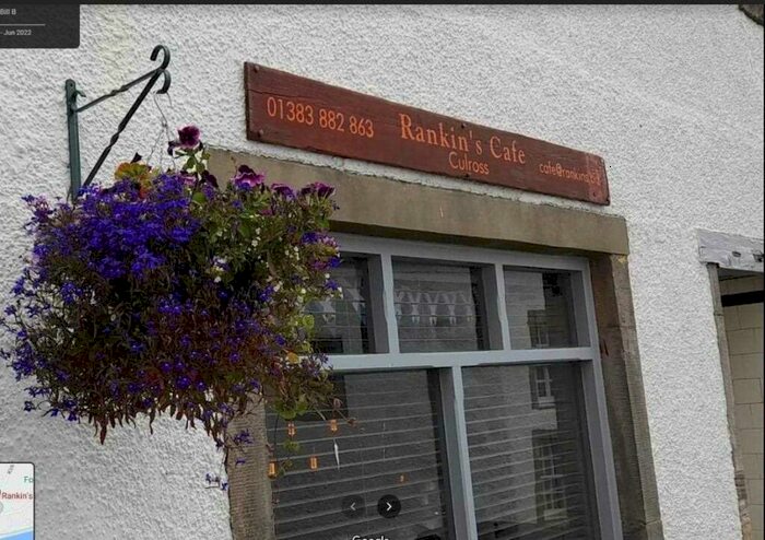 Property For Sale In Cafe, The Cross, Tanhouse Brae, Culross, KY12