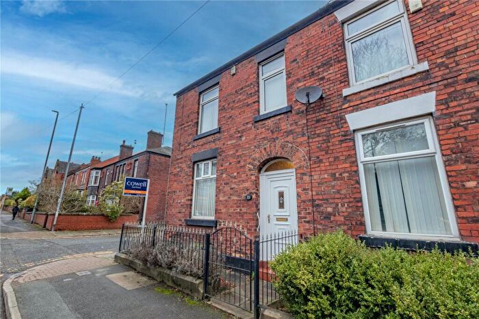 2 Bedroom End Of Terrace House For Sale In Bury Road, Oakenrod, Rochdale, OL11