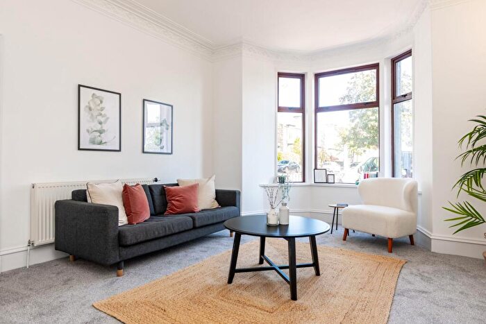 2 Bedroom Flat For Sale In Abergeldie Road, Aberdeen, AB10