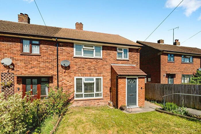 3 Bedroom Semi-Detached House For Sale In Woodfield Road, Princes Risborough, HP27