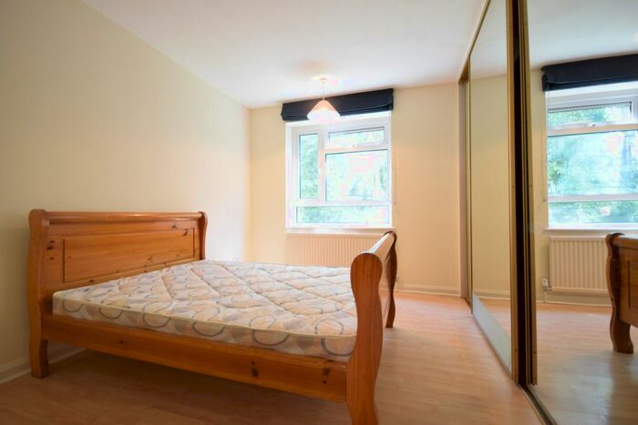 1 Bedroom Flat To Rent In Wydeville Manor Road, Lee, SE12