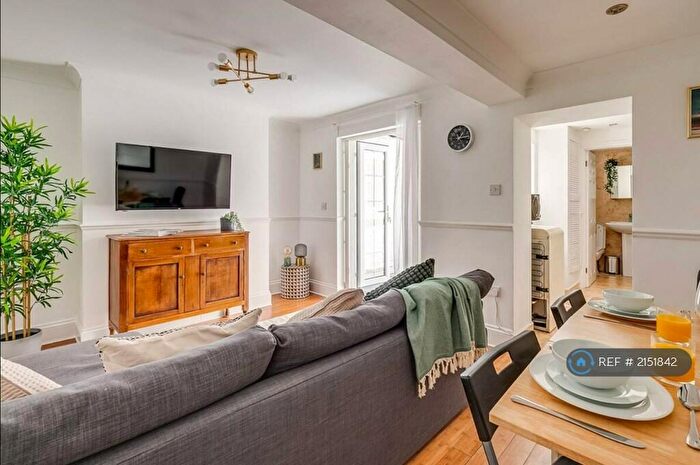 1 Bedroom Flat To Rent In Fairfield Road, London, E3