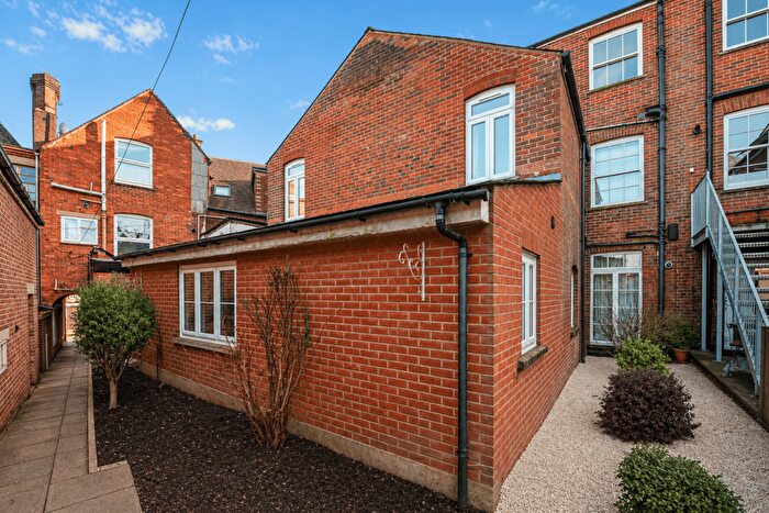 1 Bedroom Maisonette For Sale In High Street, , Lyndhurst, SO43