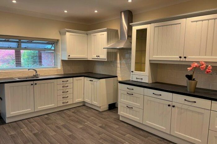 3 Bedroom Property To Rent In Southleigh Road, Emsworth, PO10