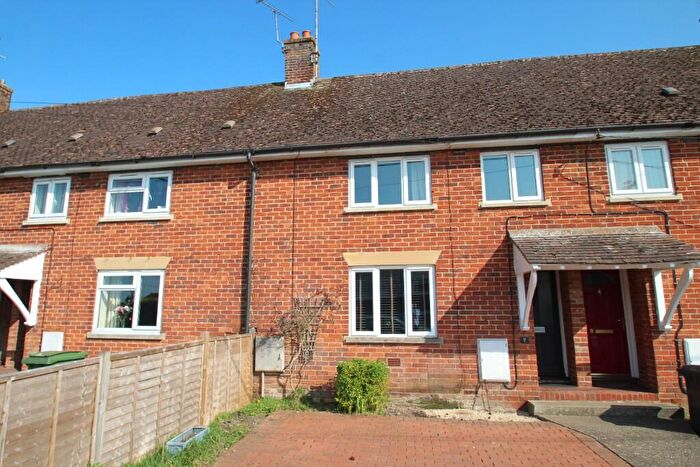 3 Bedroom Terraced House For Sale In Priory Avenue, Hungerford, Berkshire, RG17