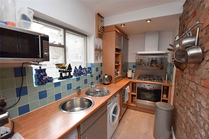 3 Bedroom Terraced House For Sale In Byrom Street, Altrincham, Greater Manchester, WA14