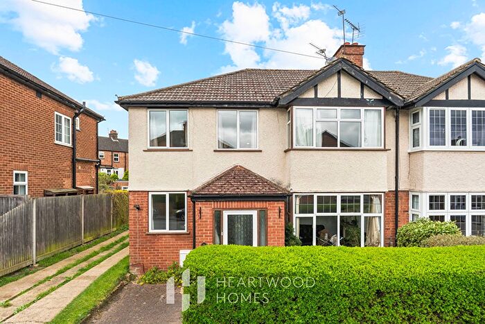 4 Bedroom Semi Detached House For Sale In Ely Road, St. Albans, AL1