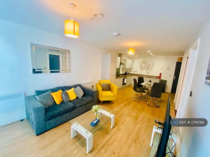 1 Bedroom Flat To Rent In Angel Court, Manchester, M4