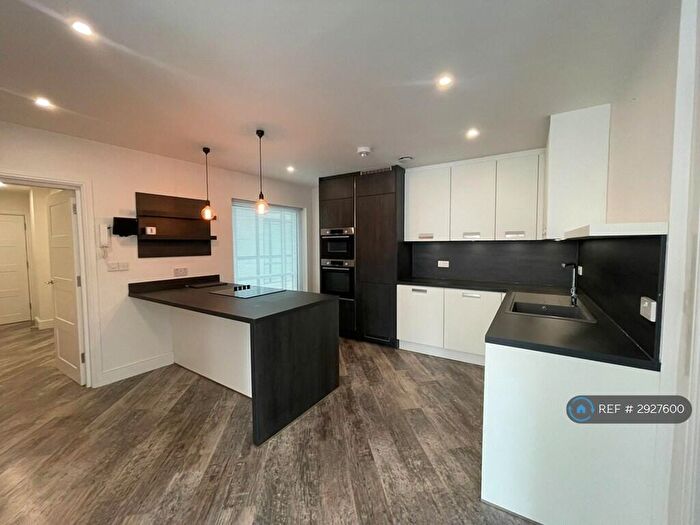 2 Bedroom Flat To Rent In Carver St, Birmingham, B1