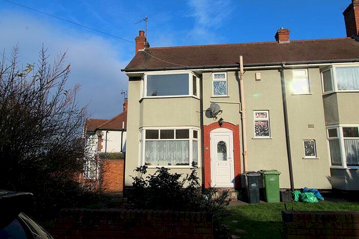 3 Bedroom Semi-Detached House To Rent In Hilderic Crescent, Dudley, DY1