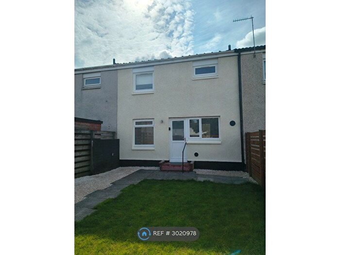 3 Bedroom Terraced House To Rent In Braidwood Place, Paisley, PA3