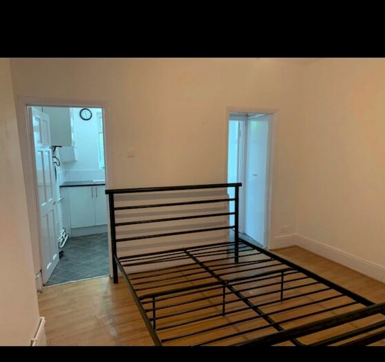 1 Bedroom Flat To Rent In Essex Road, Barking, IG11