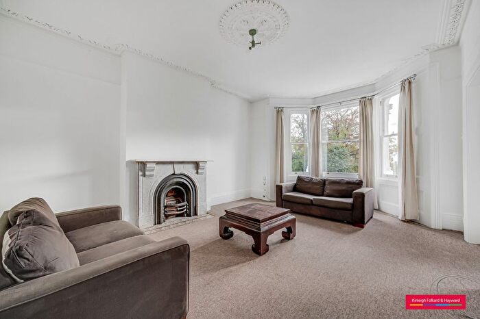 1 Bedroom Flat To Rent In Highgate Hill, Highgate, London, N6