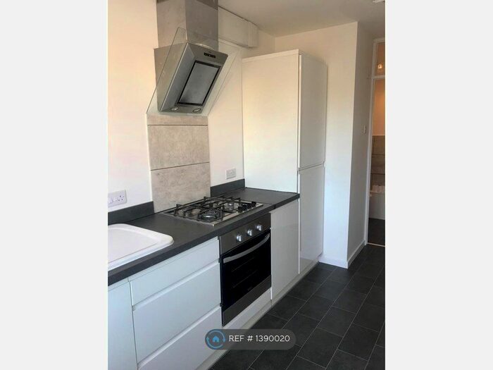 1 Bedroom Maisonette To Rent In Wych Lane, Gosport, PO13