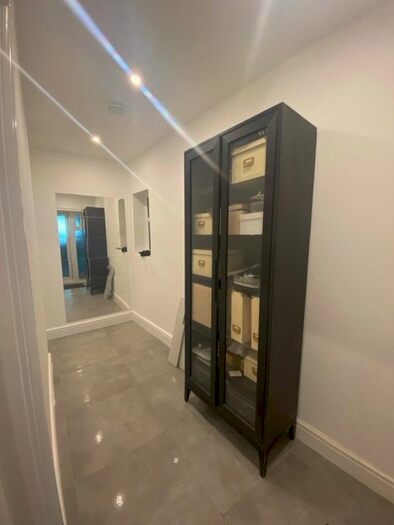 1 Bedroom Terraced House To Rent In Wakefield Gardens, Ilford, Essex, IG1