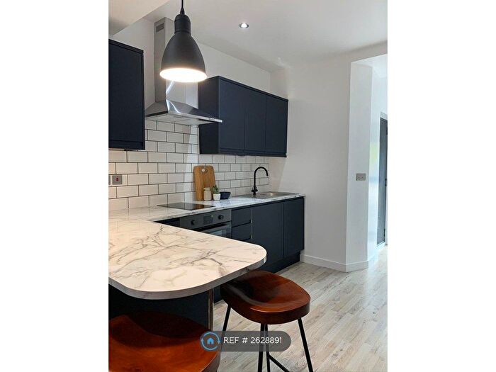 Studio To Rent In Holyhead Road, Bangor, LL57