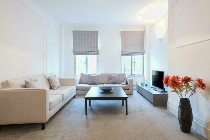 5 Bedroom Flat To Rent In Park Road, St Johns Wood, NW8