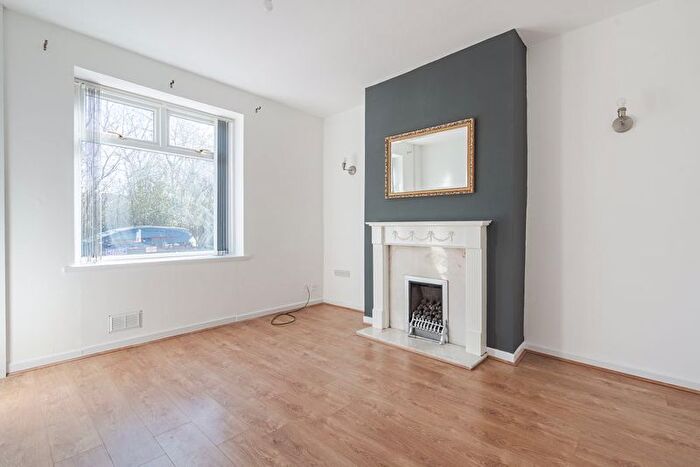 3 Bedroom Terraced House To Rent In Pennington Road, Bolton, BL3