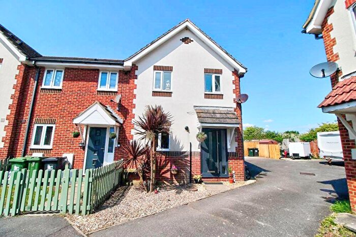 3 Bedroom End Of Terrace House For Sale In Caburn Close, Eastbourne, BN23
