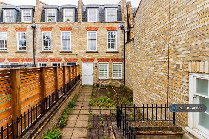 4 Bedroom Terraced House To Rent In Montague Mews, London, E3