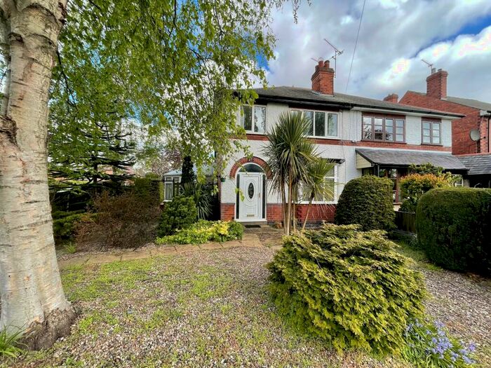 3 Bedroom Semi-Detached House To Rent In Hickings Lane, Stapleford, NG9