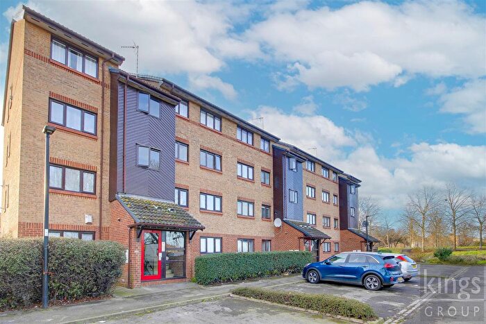 1 Bedroom Flat For Sale In Grilse Close, Edmonton, N9