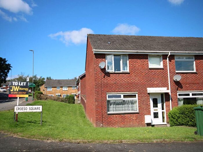 3 Bedroom End Of Terrace House To Rent In Croeso Square, Blackwood, NP12