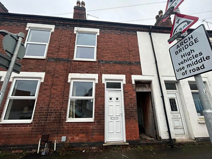 2 Bedroom Terraced House To Rent In Branston Road, Staffordshire, Burton Upon Trent, DE14