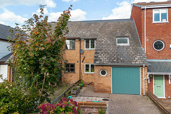 3 Bedroom Terraced House For Sale In Quayside Close, Nottingham, NG2