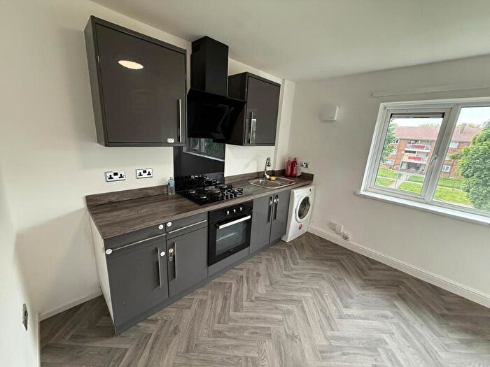 2 Bedroom Flat For Sale In Heol Ebwy, Cardiff, CF5