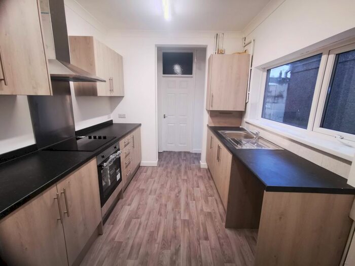 3 Bedroom Terraced House To Rent In Mill St, Cwmfelinfach, NP11