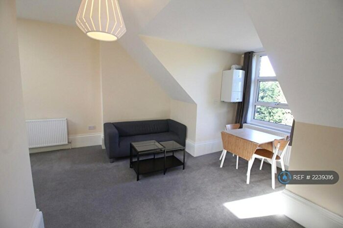 1 Bedroom Flat To Rent In Oxford Road, Birmingham, B13