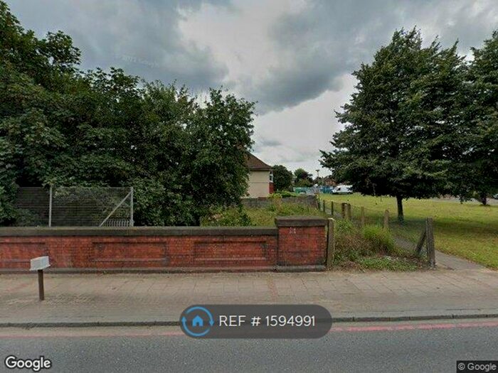 2 Bedroom Flat To Rent In Peckham, London, SE12