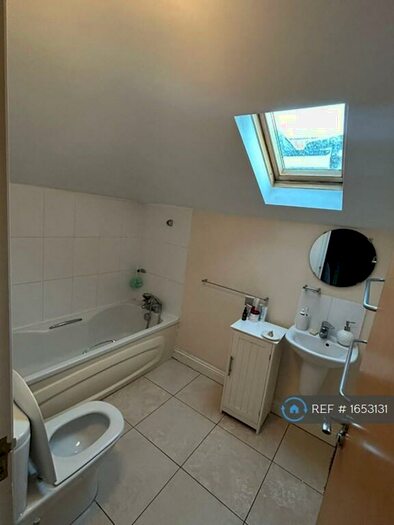 1 Bedroom Flat To Rent In Christchurch Road, Bournemouth, BH1