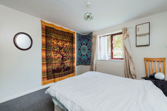1 Bedroom Flat To Rent In Seymour Gardens, Brockley, London, SE4