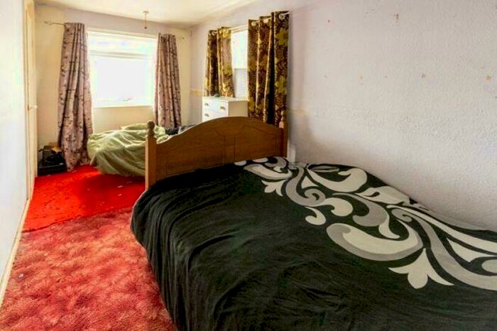 3 Bedroom End Of Terrace House For Sale In Berwick Avenue, Derby, Derby, Derbyshire, DE21