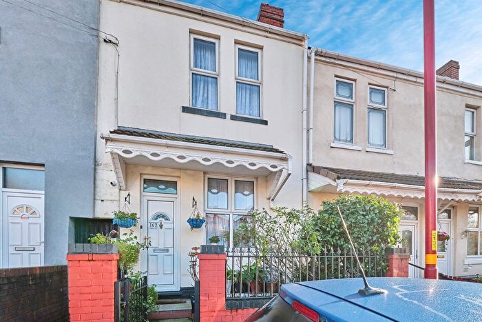 2 Bedroom Terraced House For Sale In Crocketts Road, Birmingham, B21