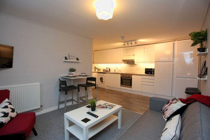 1 Bedroom Studio To Rent In Lea Road, Luton, LU1