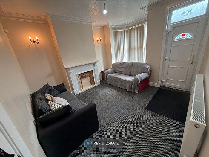 3 Bedroom Terraced House To Rent In Staniforth Eoad, Sheffield, S9