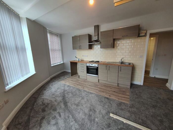 1 Bedroom Flat To Rent In Flat, York House, DN1