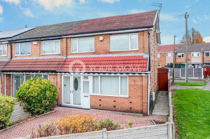 3 Bedroom House To Rent In Gladstone Street, Pendlebury, Swinton, Manchester, M27