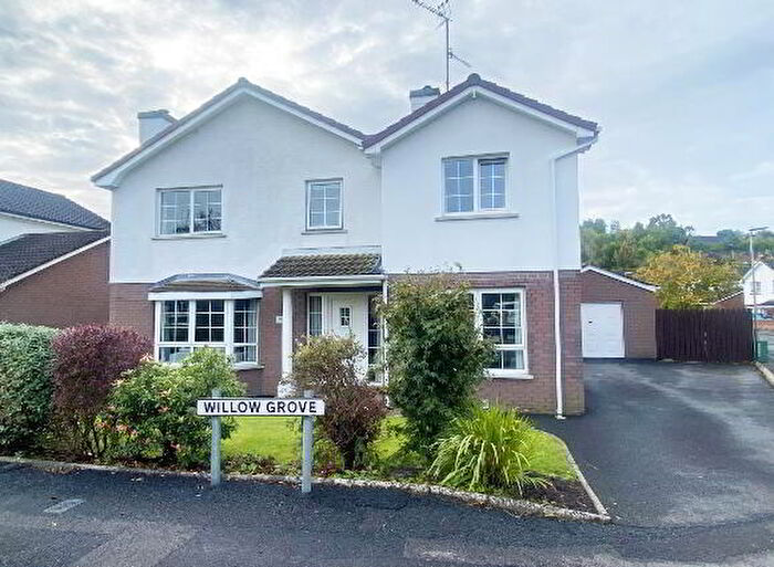 4 Bedroom Detached House With Garages For Sale In Willow Grove, Banbridge, BT32