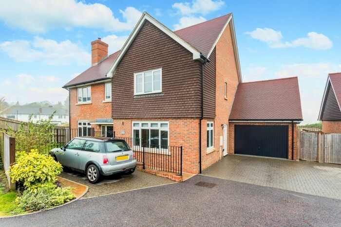 5 Bedroom Detached House To Rent In Manor Fields, London Road, Southborough, Tunbridge Wells, TN4