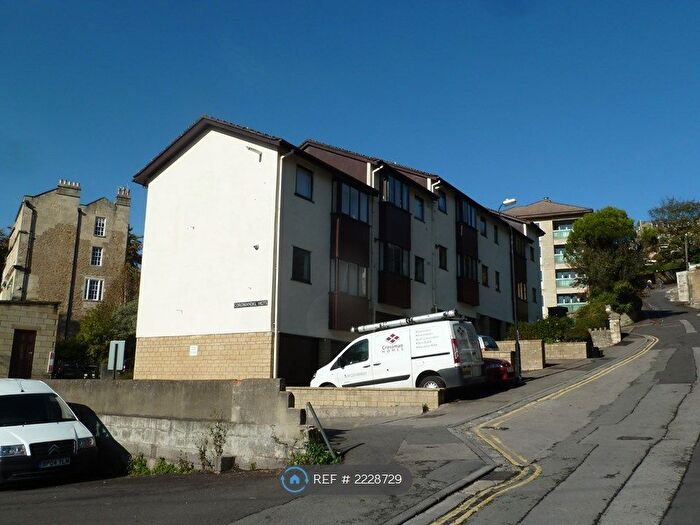 1 Bedroom Flat To Rent In Coromandel Heights, Bath, BA1