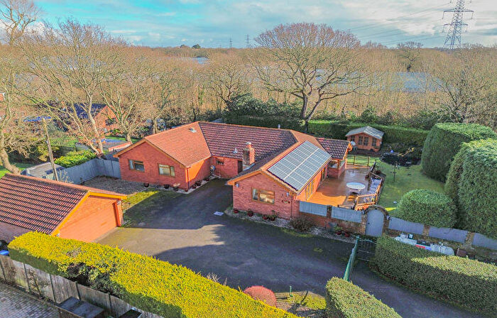 4 Bedroom Detached Bungalow For Sale In Chilling Lane, Hook Village, Warsash, SO31
