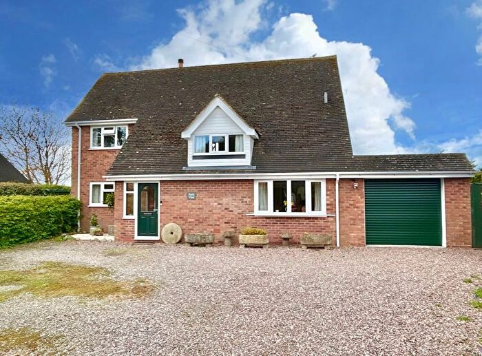 3 Bedroom Detached House For Sale In Damford Lane, Sambrook, Newport, TF10