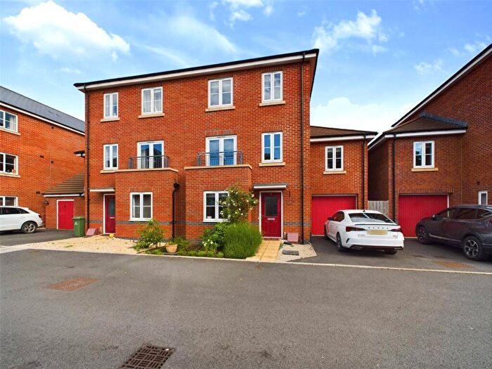 4 Bedroom Semi Detached House For Sale In Cobblestone Way, Cheltenham, Gloucestershire, GL51