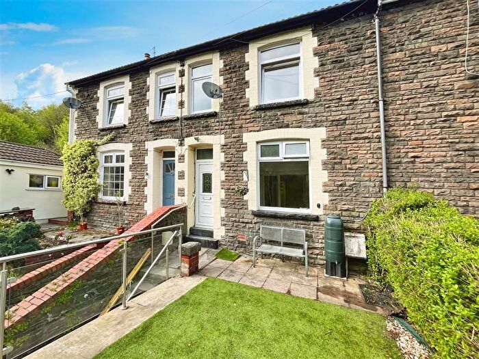 3 Bedroom Property To Rent In Hafod Lane, Pontypridd, CF37
